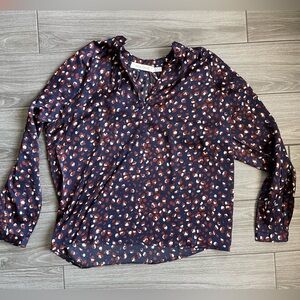 bishop + young women’s long sleeve printed blouse, size XS. Navy and burgundy•••